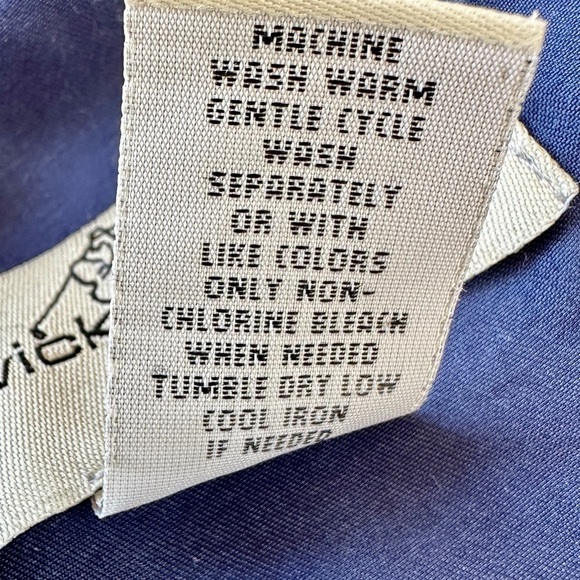 PRESWICK & MOORE GOLF, MENS COLLARED PULLOVER. SIZE L - Picture 7 of 7